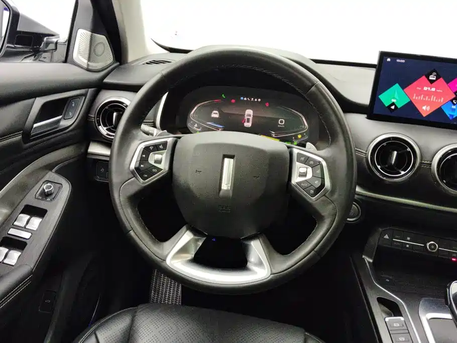 Wey Wey VV6 — миниатюра 15