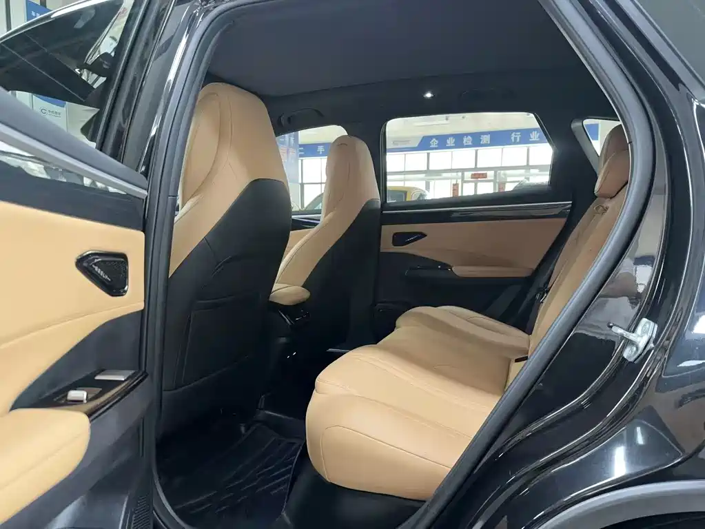 GEELY GALAXY GALAXY L7