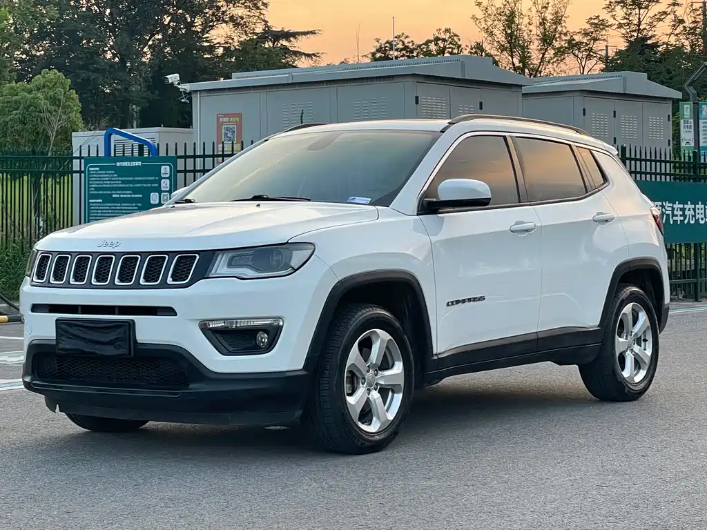 Купить Jeep Compass