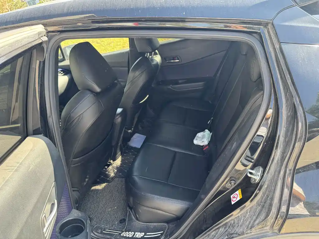 Toyota C-HR — миниатюра 5