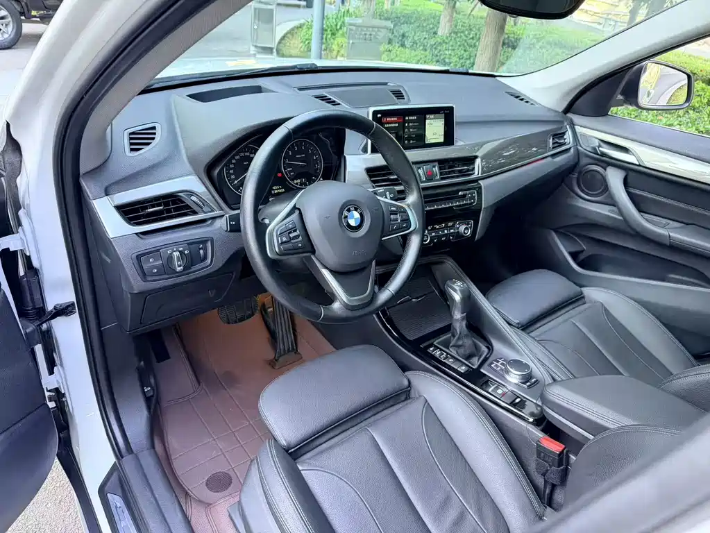 BMW X1 — миниатюра 7