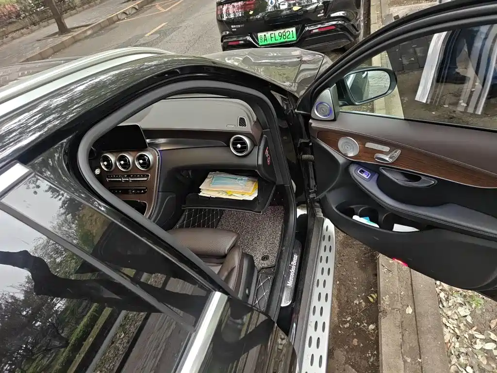 Mercedes-Benz GLC — миниатюра 19