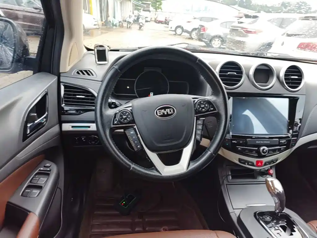 BYD S7 — миниатюра 11