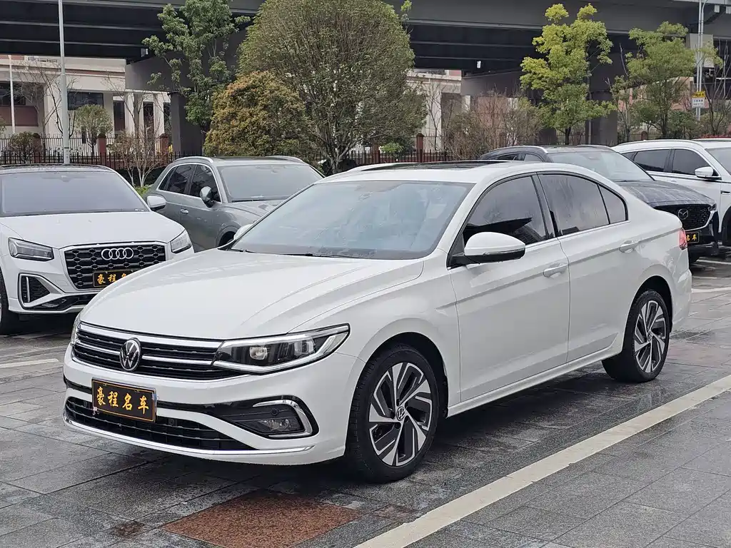 Volkswagen Bora 2022