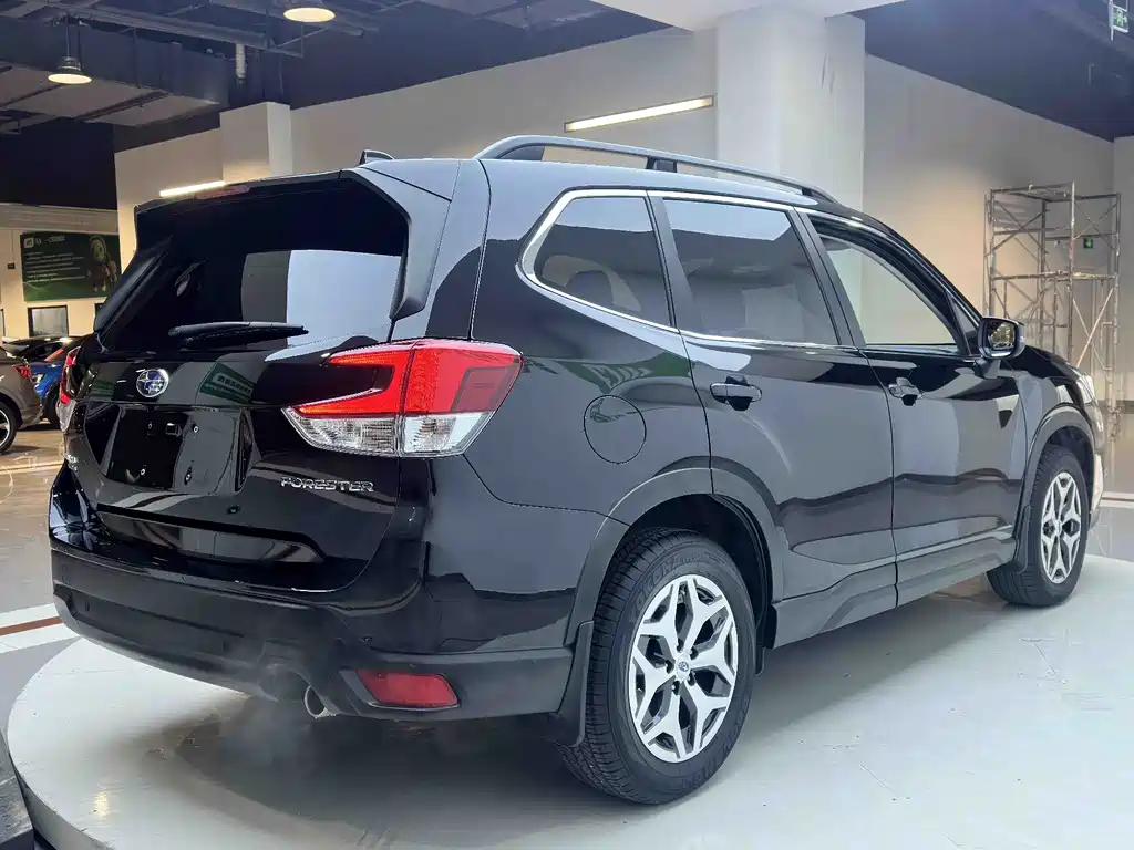 SUBARU FORESTER