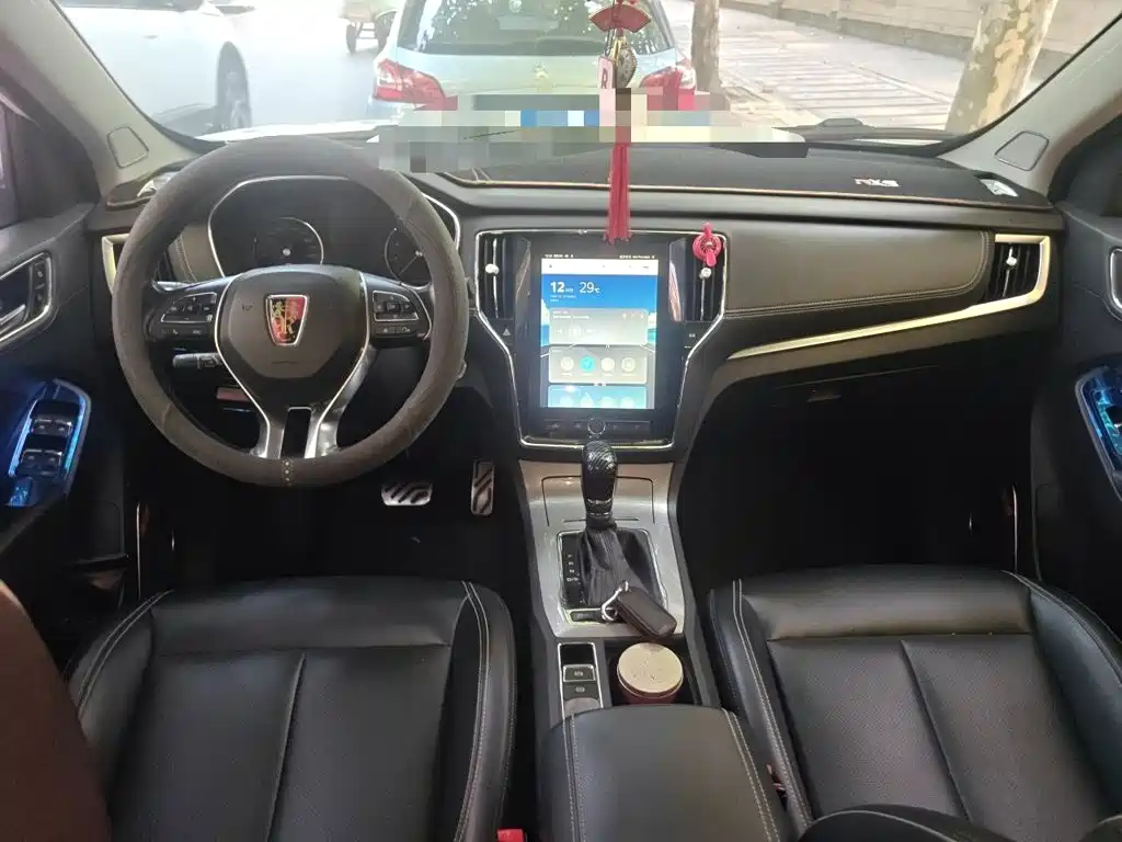 Roewe RX5 — миниатюра 5