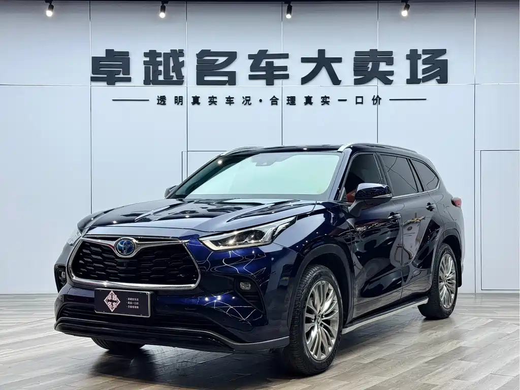 Toyota Highlander 2021
