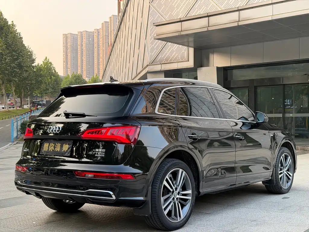 Audi Q5L — миниатюра 4