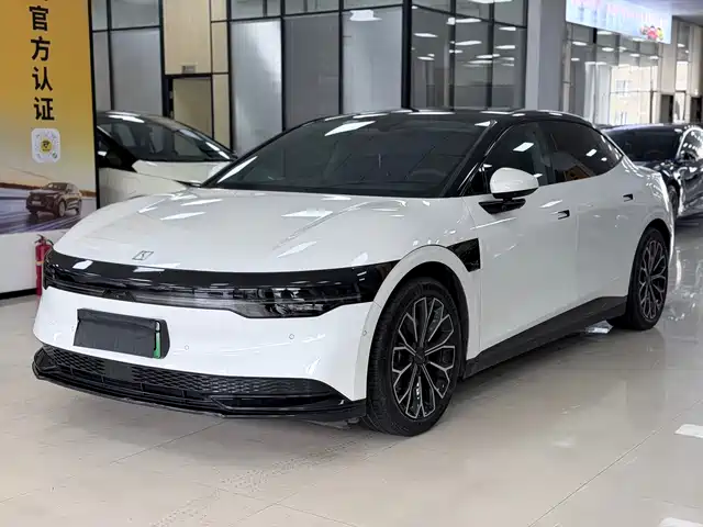 2024 Zeekr 007