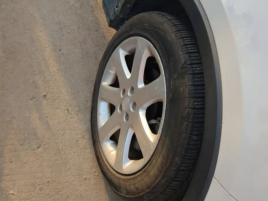 Buick Encore — миниатюра 6