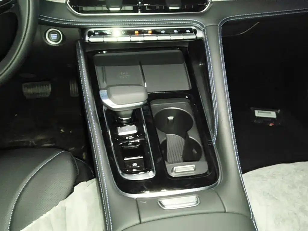 Geely Xingrui — миниатюра 14