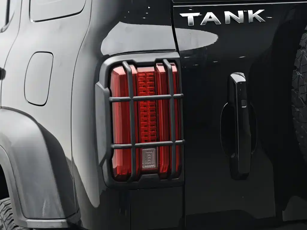 Tank Tank 300 — миниатюра 7