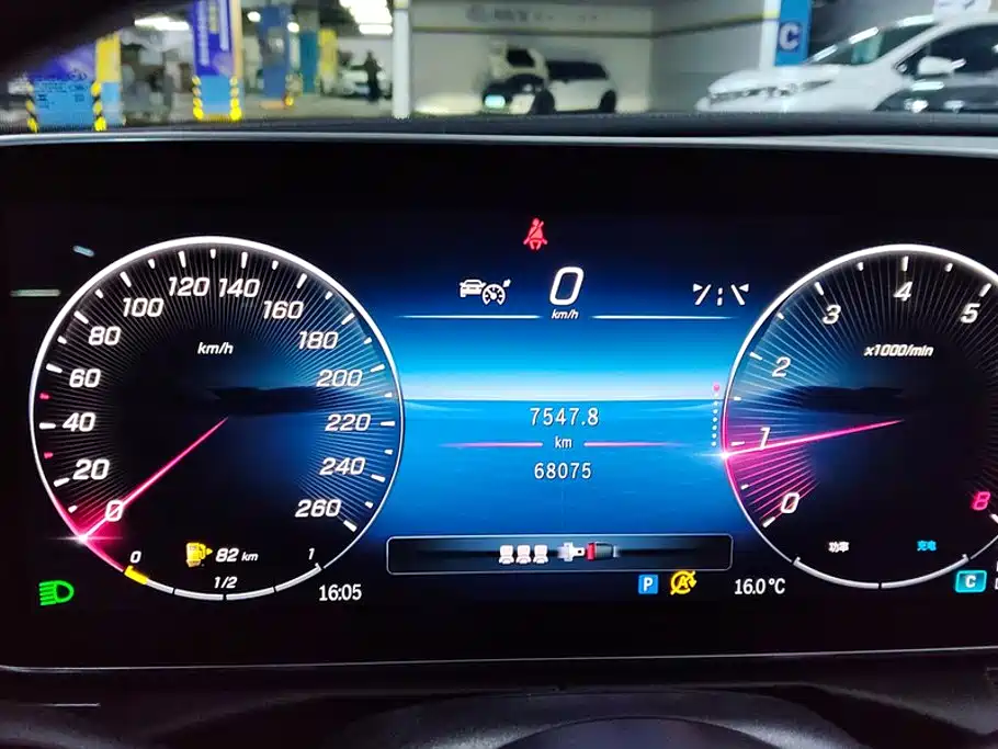 Mercedes-Benz C-Class — миниатюра 14