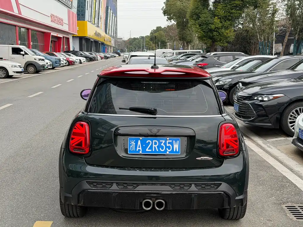 MINI JCW