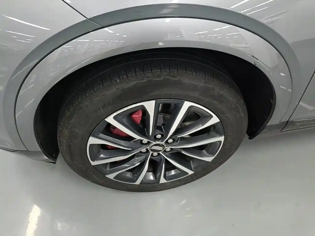 Cadillac XT5 — миниатюра 23