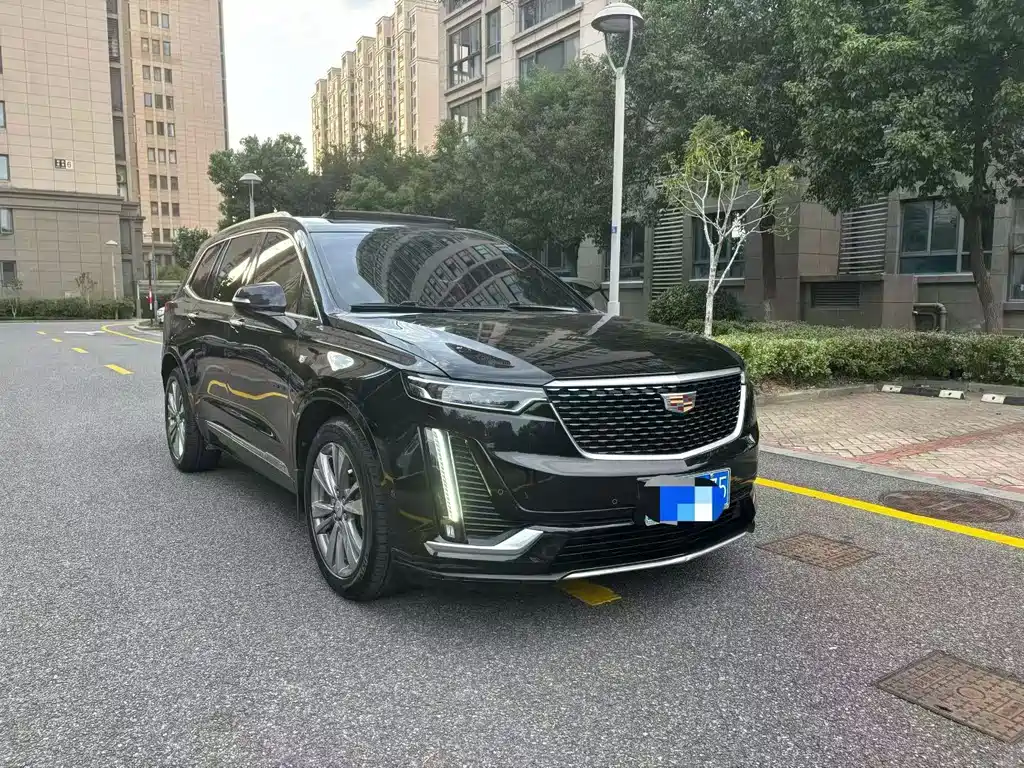 Cadillac XT6 2021 28T мест Luxury