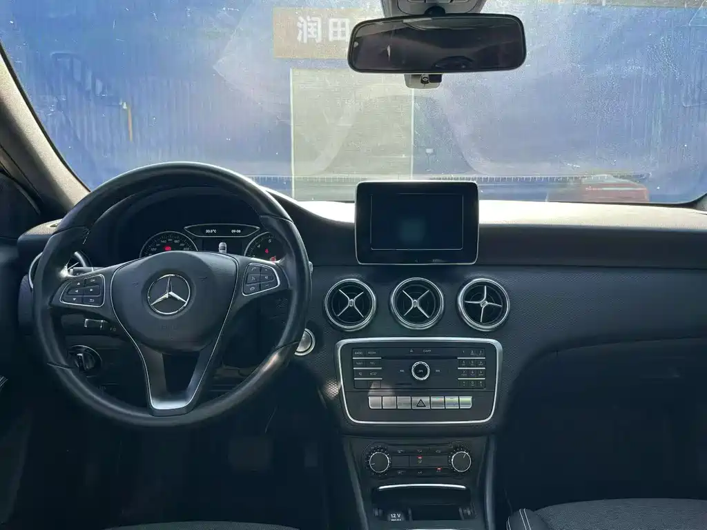 MERCEDES-BENZ A CLASS