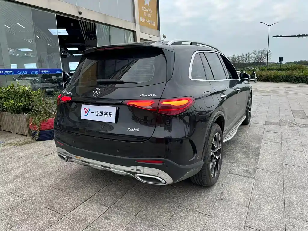 Mercedes-Benz GLC 2024 GLC 260 L 4MATIC Luxury 5 мест