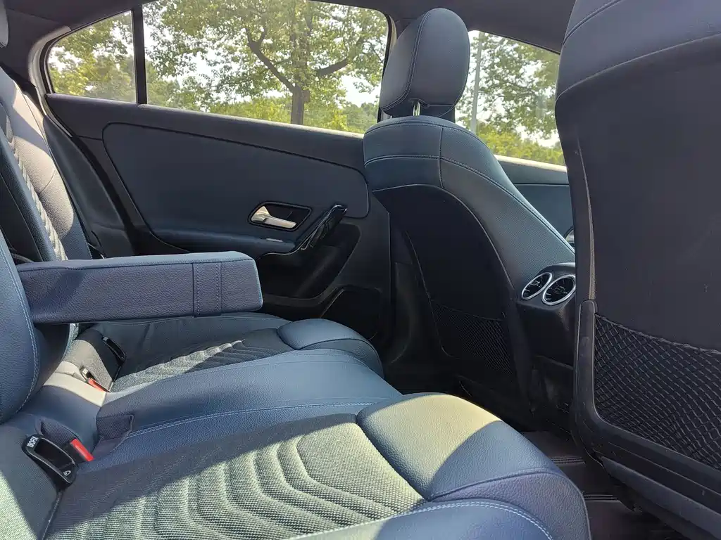 MERCEDES-BENZ A CLASS