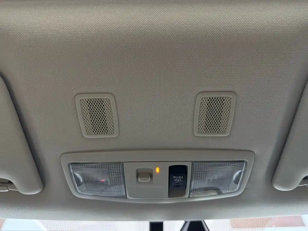 Mitsubishi Outlander — миниатюра 13