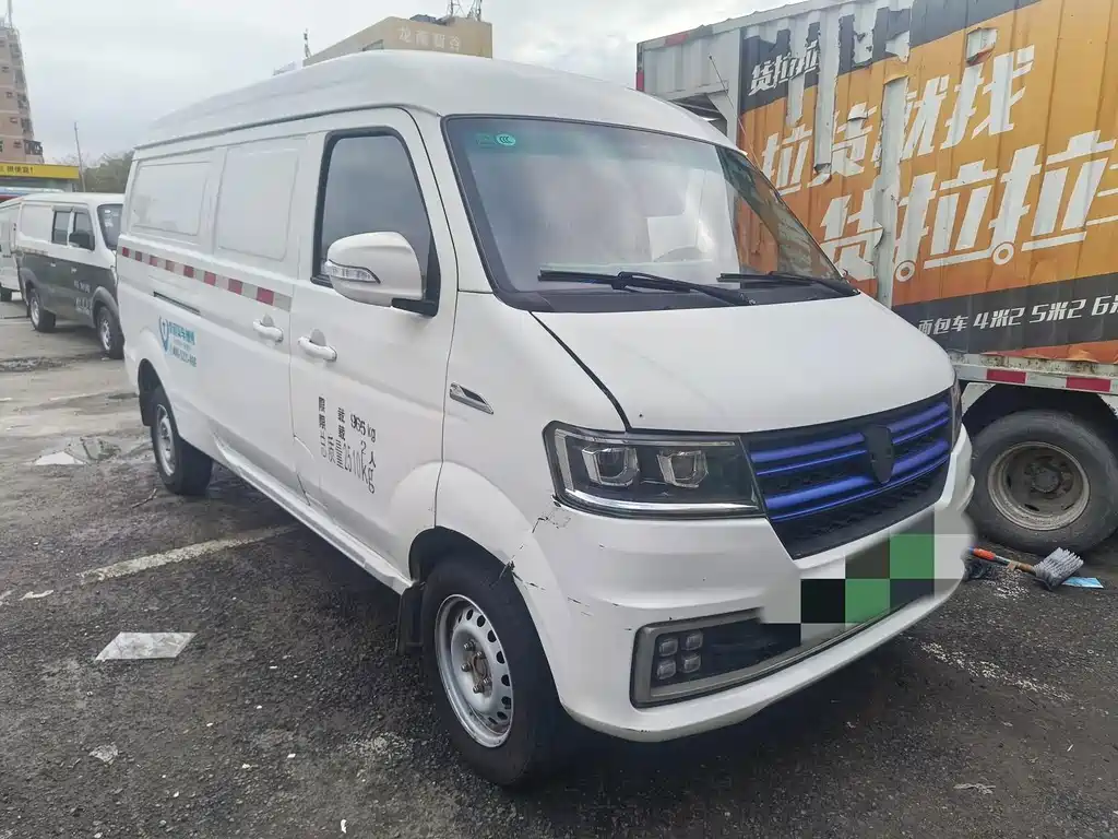 Yuan Cheng Yuan Cheng E5 — миниатюра 8