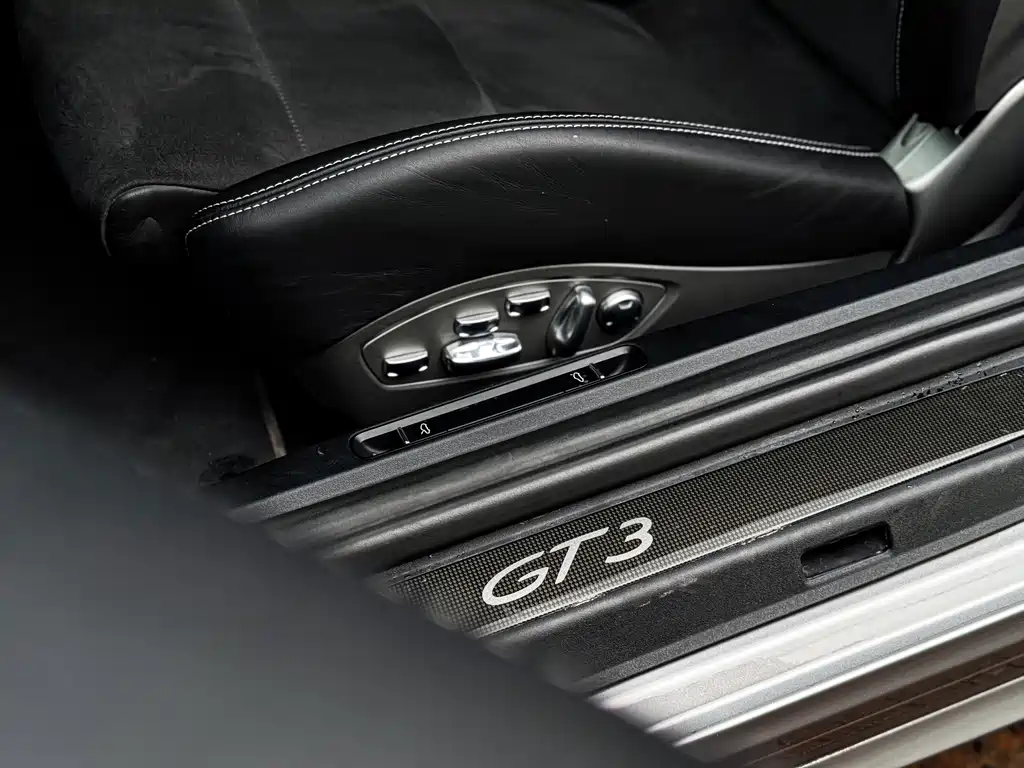 Porsche 911 — миниатюра 9