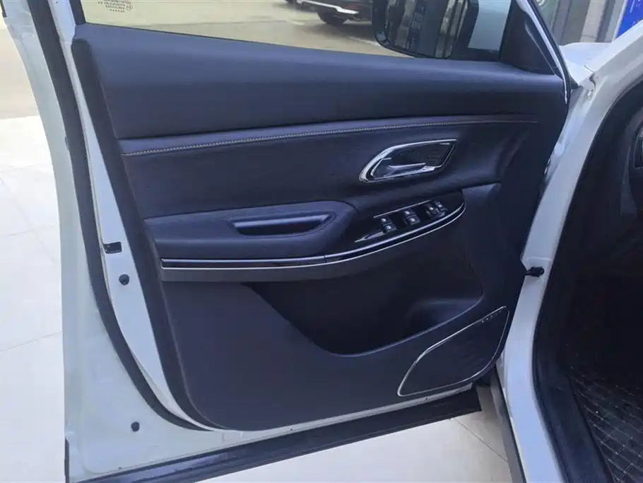 CHANGAN CHANGAN AUCHAN X7