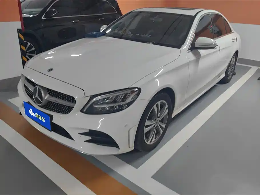 Mercedes-Benz C-Class 2020