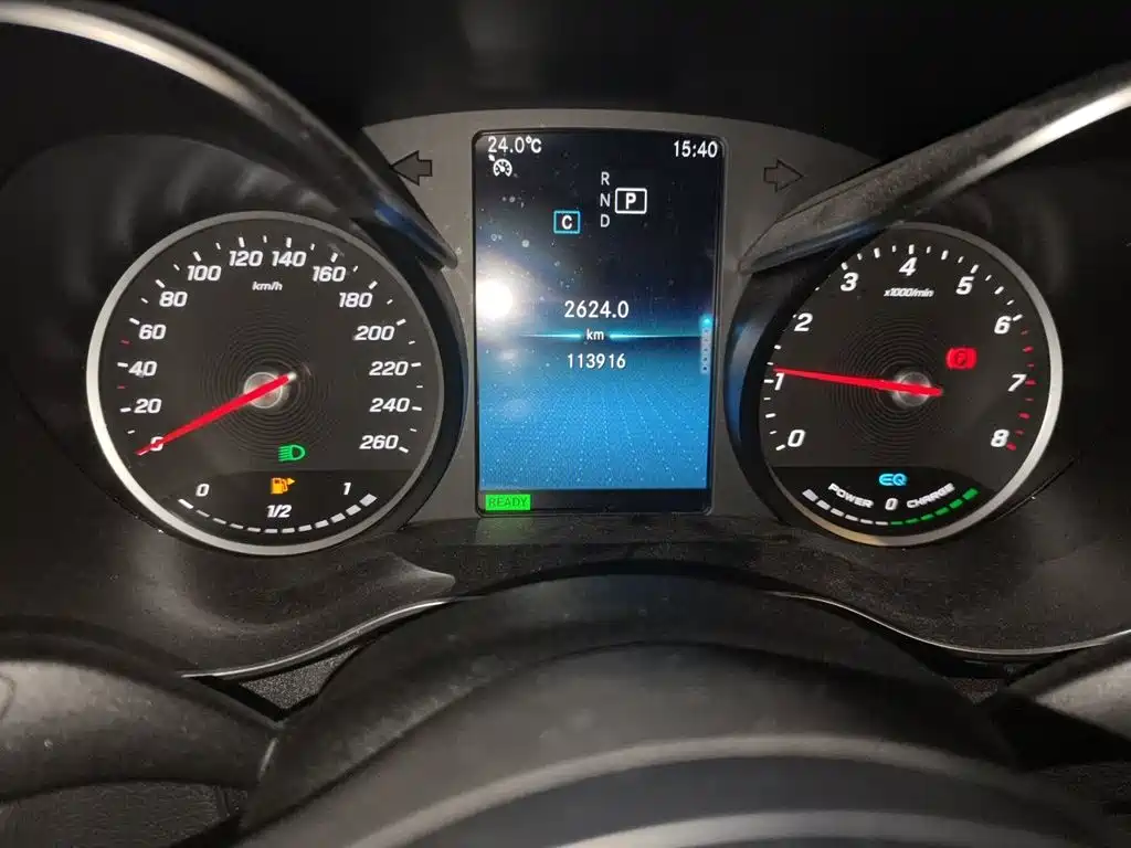 Mercedes-Benz C-Class — миниатюра 13