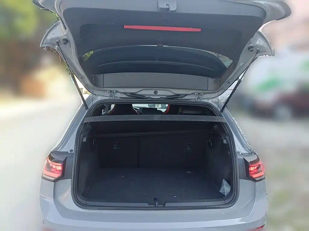 Volkswagen Golf GTI — миниатюра 15