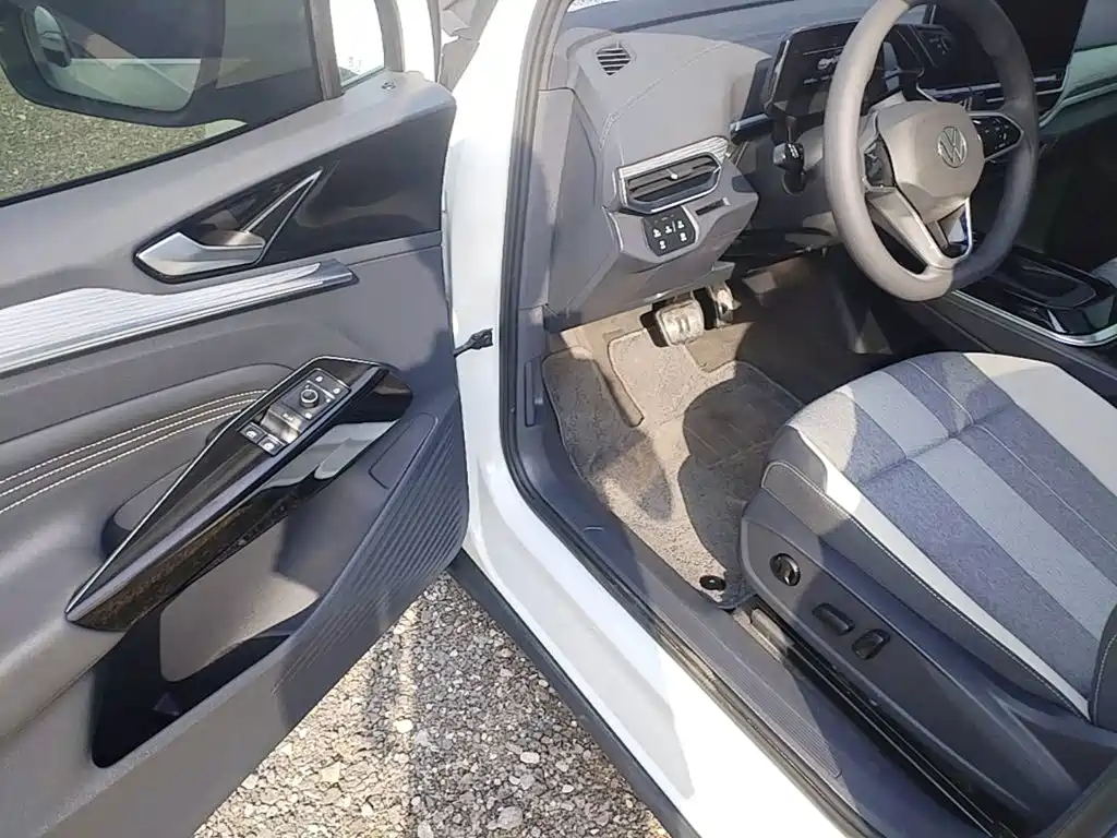 Volkswagen ID.4 Crozz — миниатюра 16
