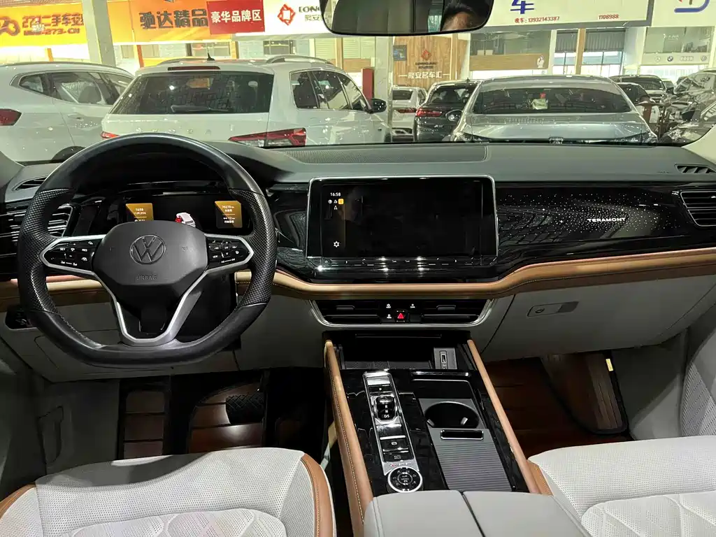 Volkswagen Teramont — миниатюра 5
