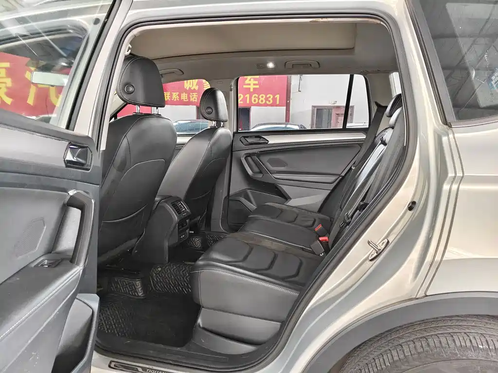 Volkswagen Tiguan L — миниатюра 5
