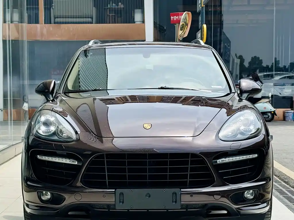Porsche Cayenne 2014