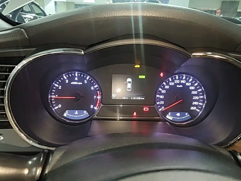 Kia K5 — миниатюра 12