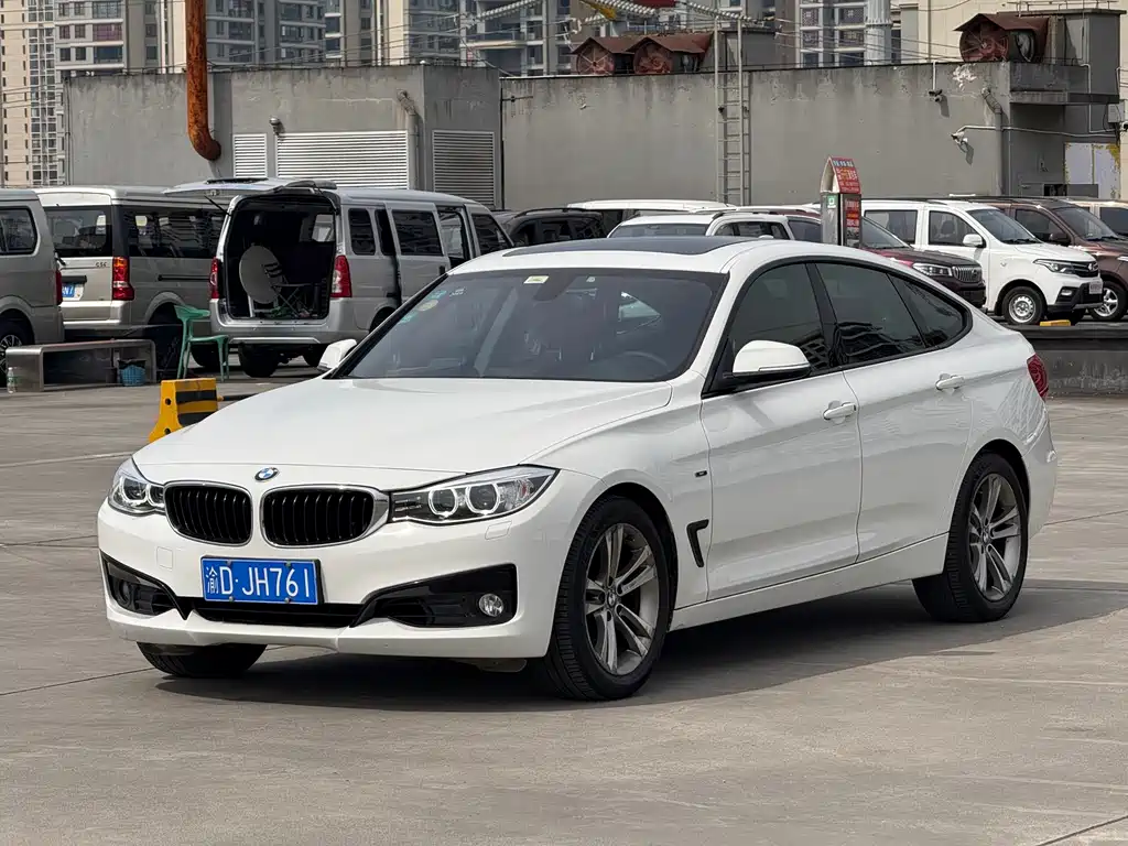 BMW 3 Series GT 2015