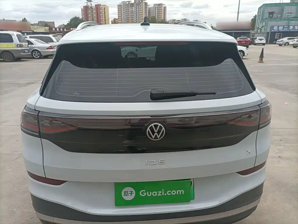 Volkswagen ID.6 X — миниатюра 6