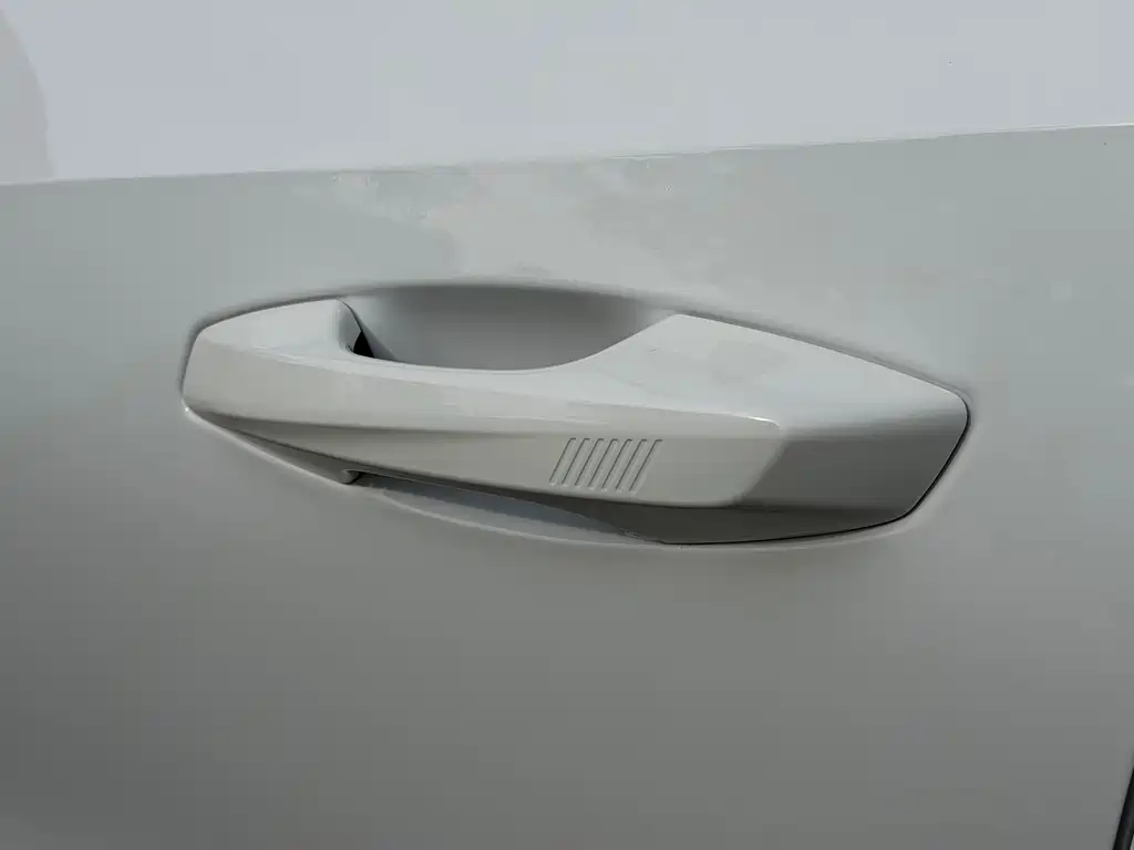 Geely Boyue L — миниатюра 11