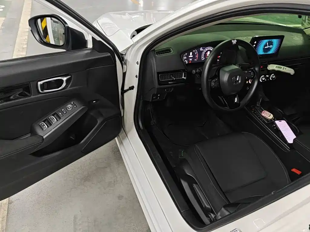 Honda Civic — миниатюра 16