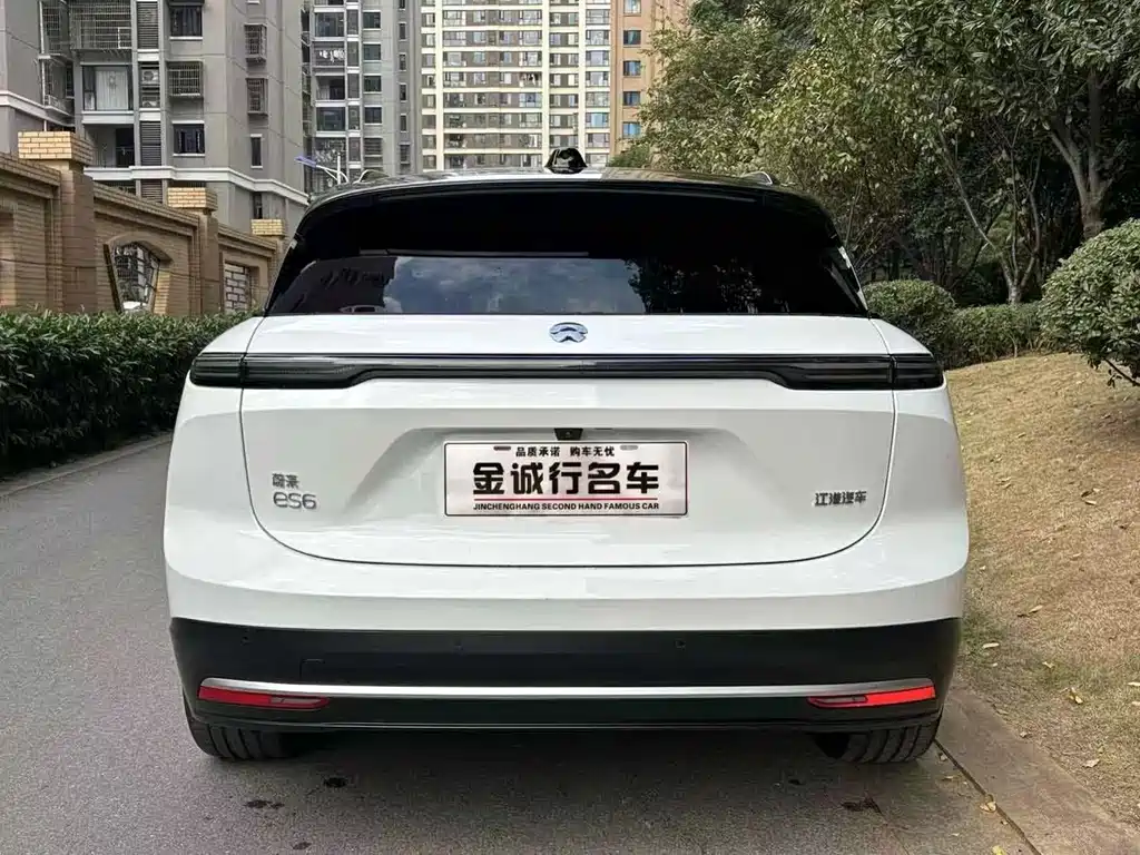 NIO ES6 — миниатюра 5
