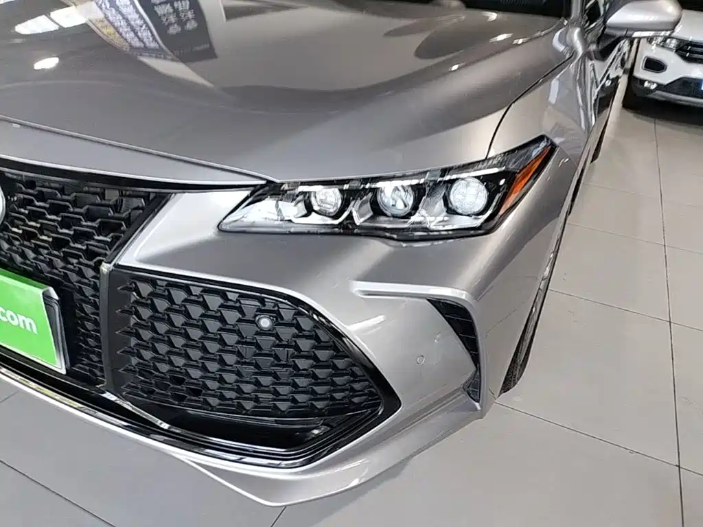Toyota Avalon — миниатюра 24