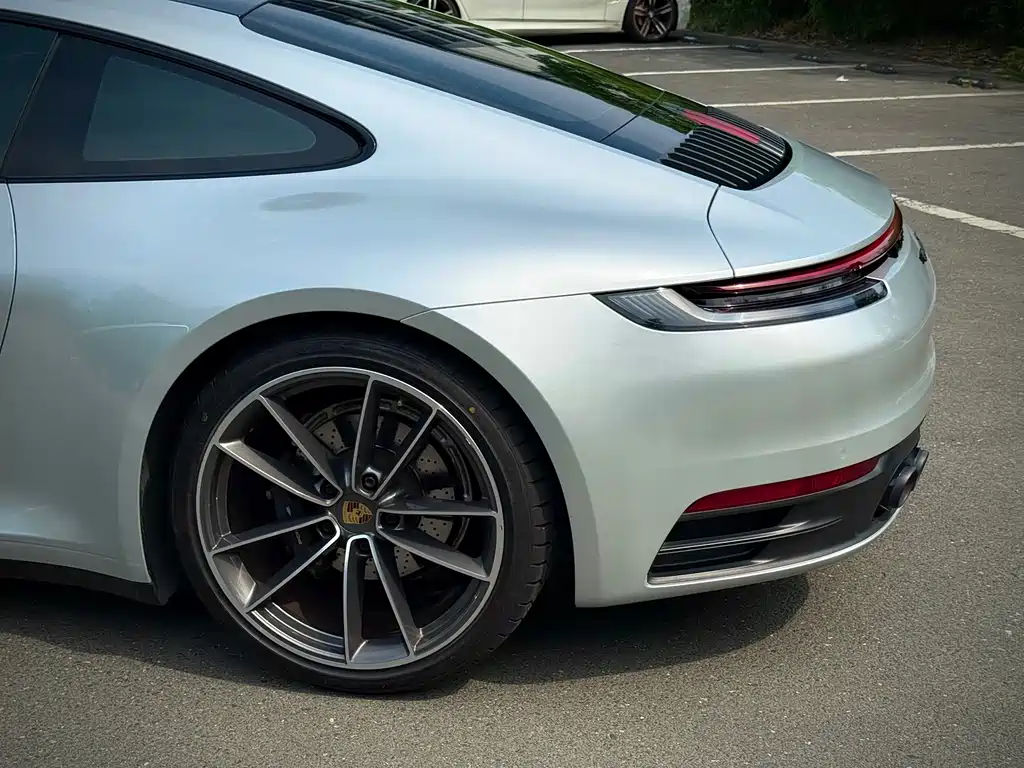 Porsche 911 2020 Carrera 3.0T