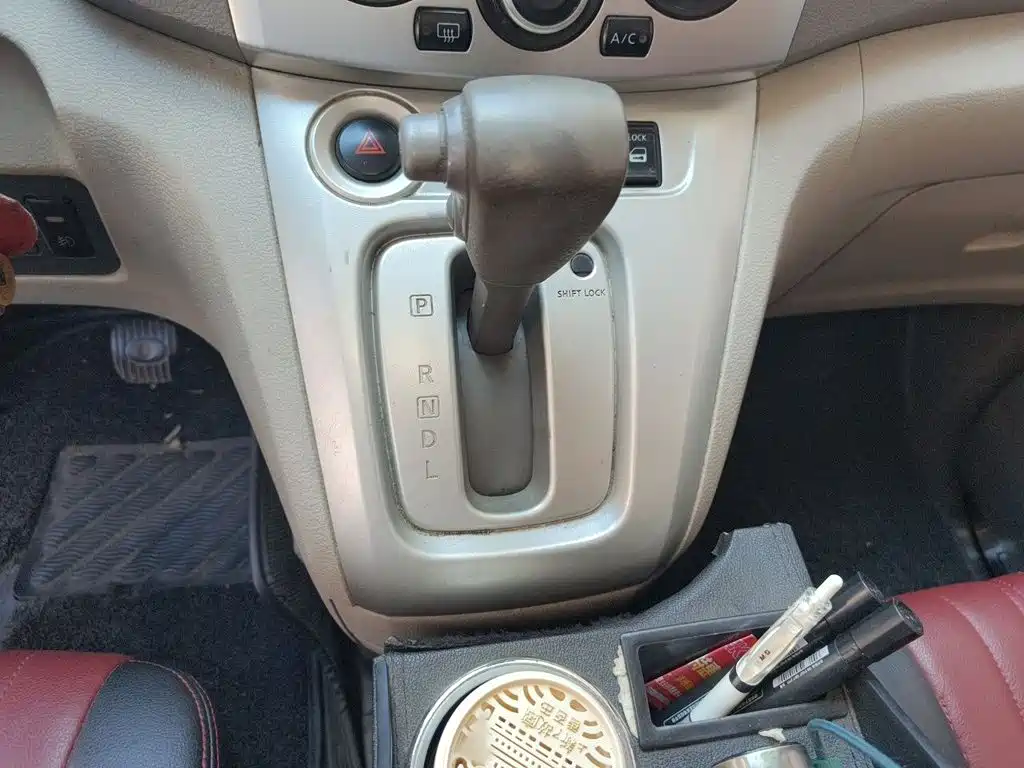 Nissan NV200 — миниатюра 7