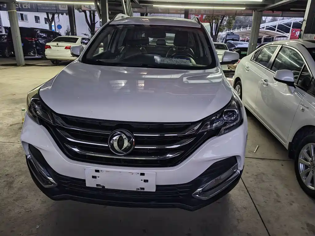 DONGFENG AX7