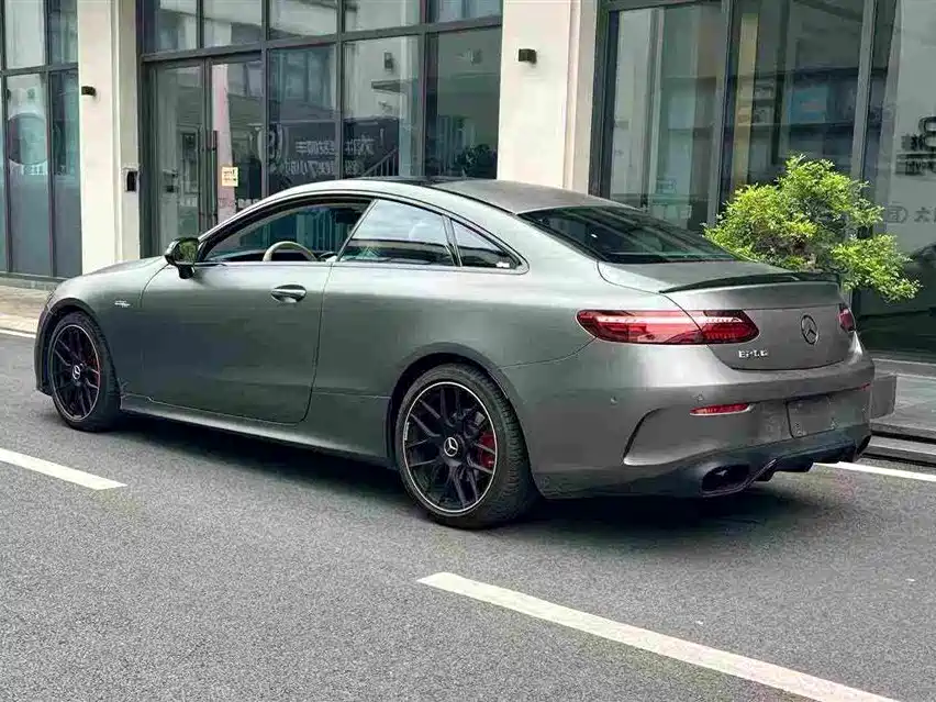 Mercedes-Benz E-Class (Import) — миниатюра 6