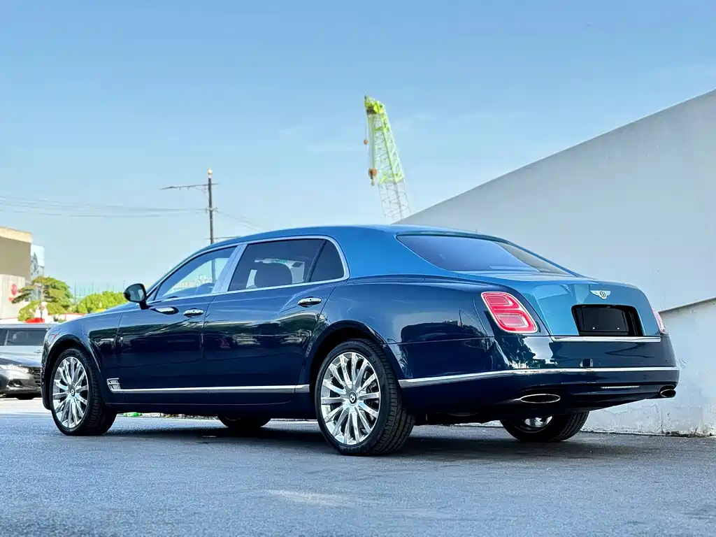 Bentley Mulsanne — миниатюра 6