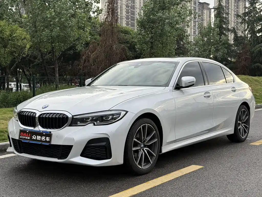 BMW 3 Series 2021