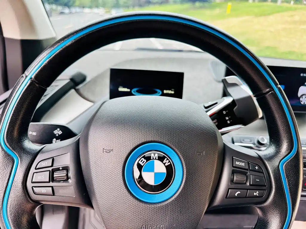BMW i3 (Import) — миниатюра 40