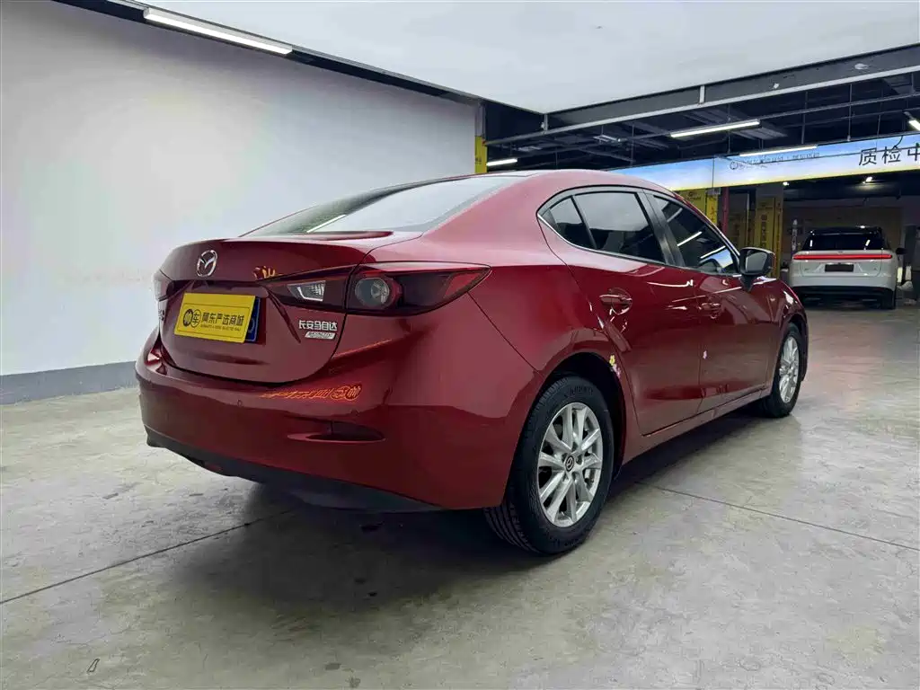 MAZDA 3 ANGKESAILA