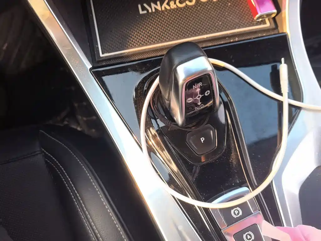Lynk & Co 01 — миниатюра 10
